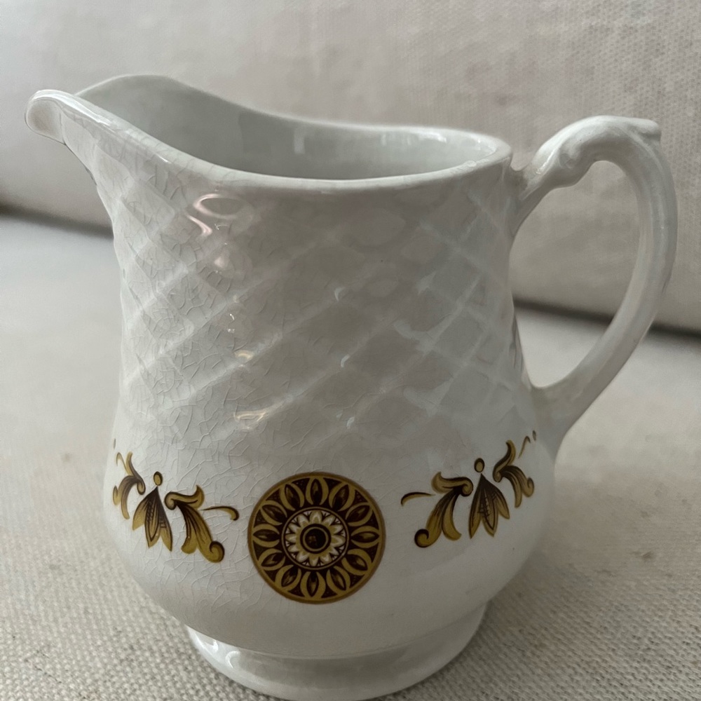 Vintage Creamer By Enoch Wedgewood Tunstall Ltd England Gold Medallion